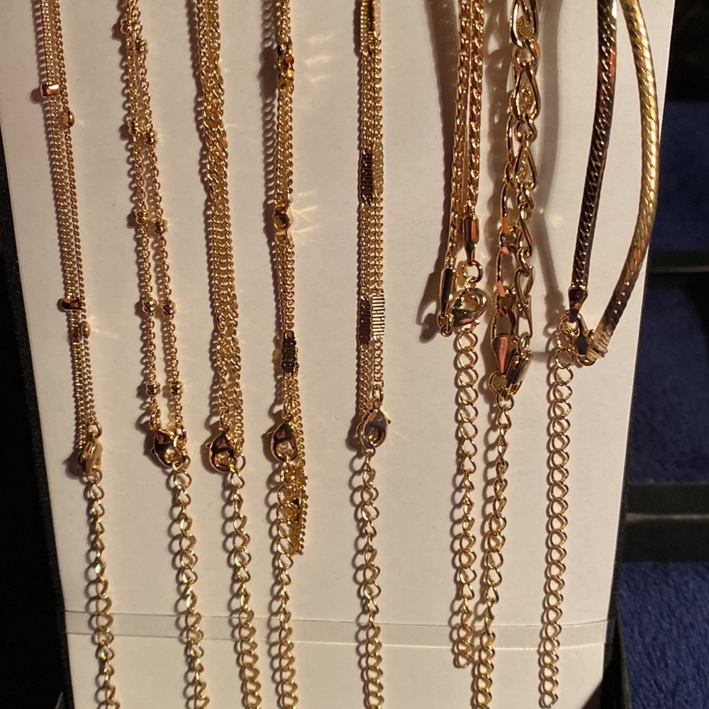 💍Gold Tone Chain Set💍 - Picture 3 of 3